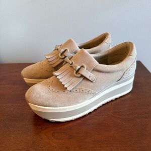 EUC Dolce Vita Jhax Platform Sneakers with Fringe Size 8.5